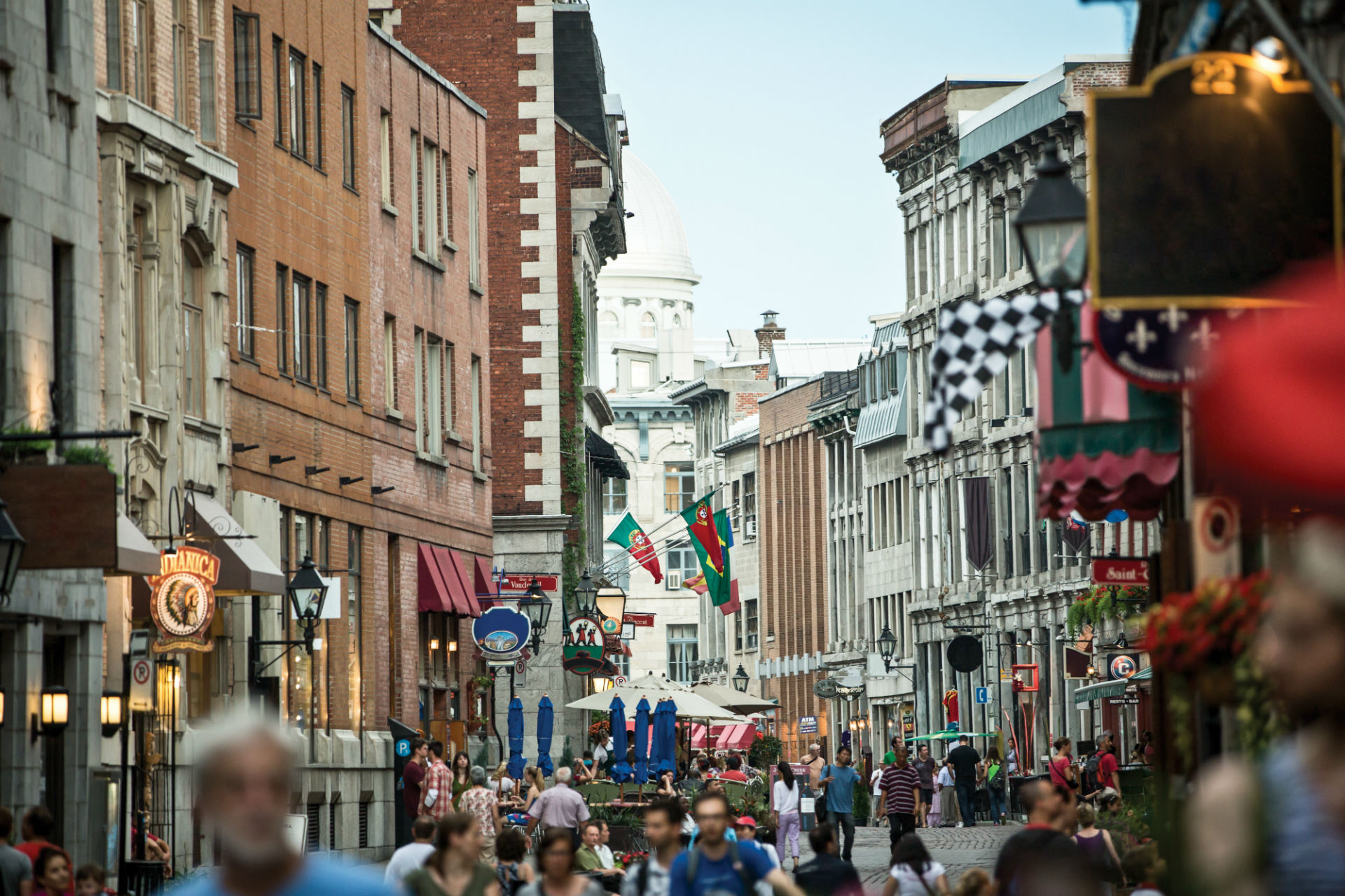 Hotels near Old Montreal